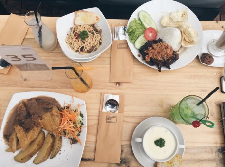 Processed with VSCO with hb1 preset